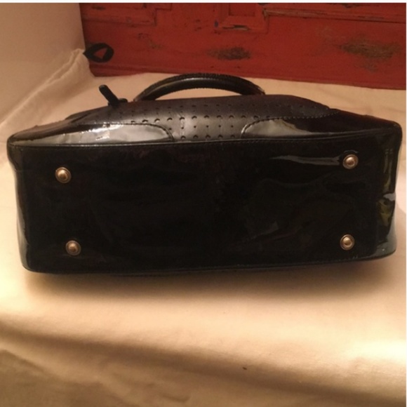 Stuart Weitzman Black Leather Handbag - Picture 5 of 8